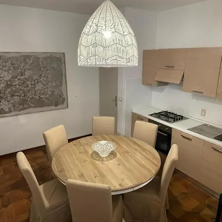 Tramonto مارينا دي بييتراسانْت