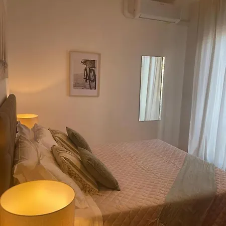 Tramonto * مارينا دي بييتراسانْت